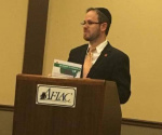Rabbi A.D. Motzen presenting on school choice in Denver